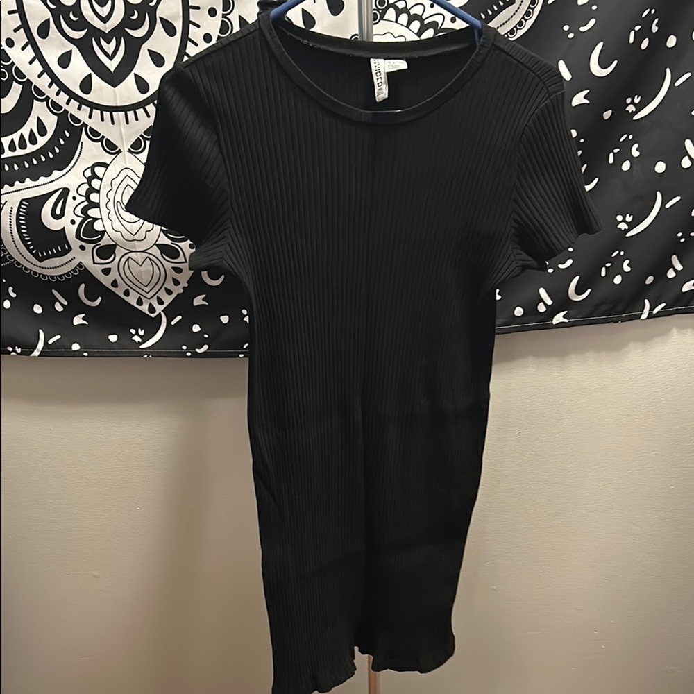 H&M Black Ribbed Dress